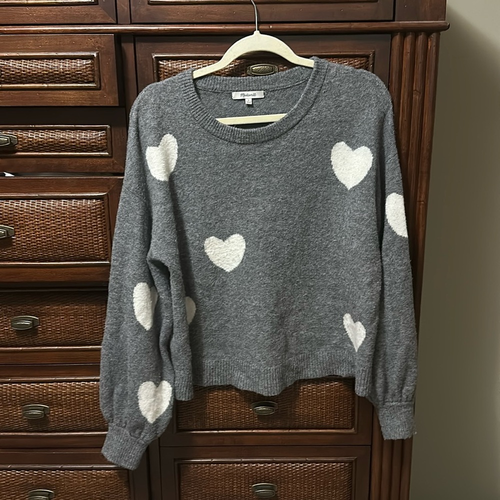 Alpaca blend madewell sweater with hearts! SO SOFT!!!